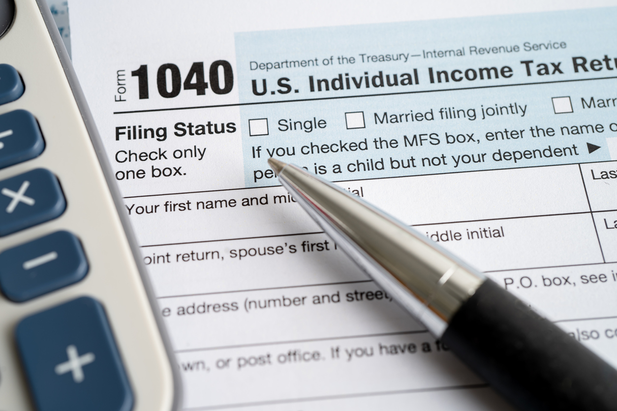 1040 EZ tax form