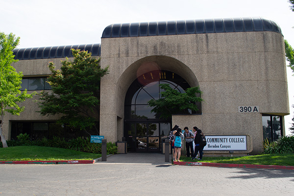 High school students hanging out at the Herndon Campus